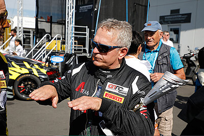 Paravan Gründer Roland Arnold im Motorsport