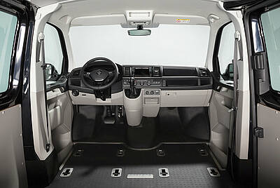 Behindertengerechter VW T6 Basic Innenraum