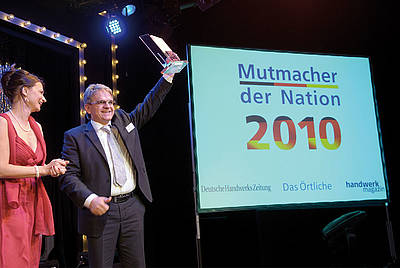 Paravan mńimmt Mutmacher der Nation Presi 2010 entgegen